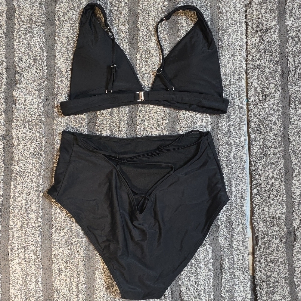 Black Women's Swimwear Set - Picture 2 of 2
